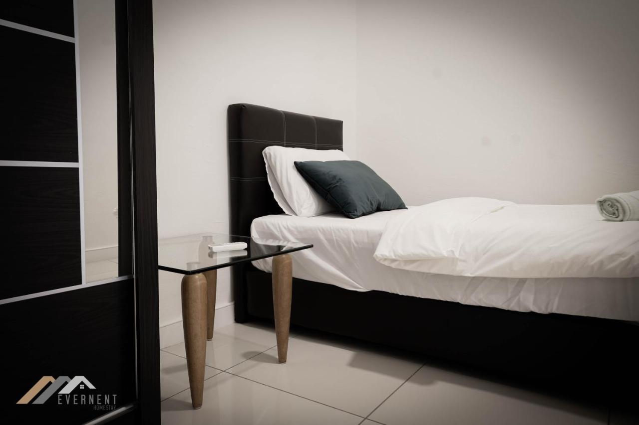 Marina Times Square Homestay By Evernent Miri Eksteriør bilde