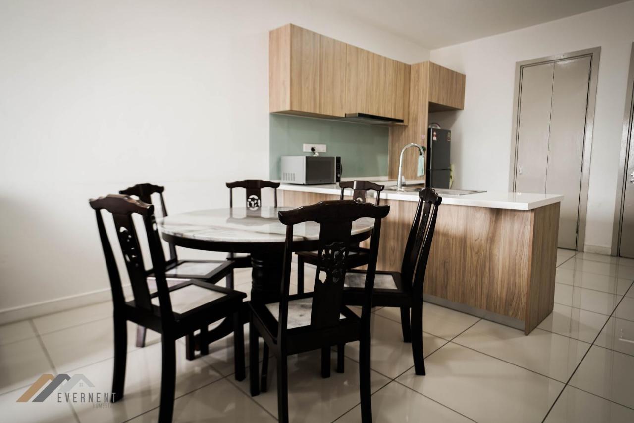 Marina Times Square Homestay By Evernent Miri Eksteriør bilde