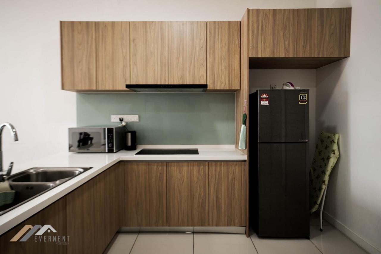 Marina Times Square Homestay By Evernent Miri Eksteriør bilde