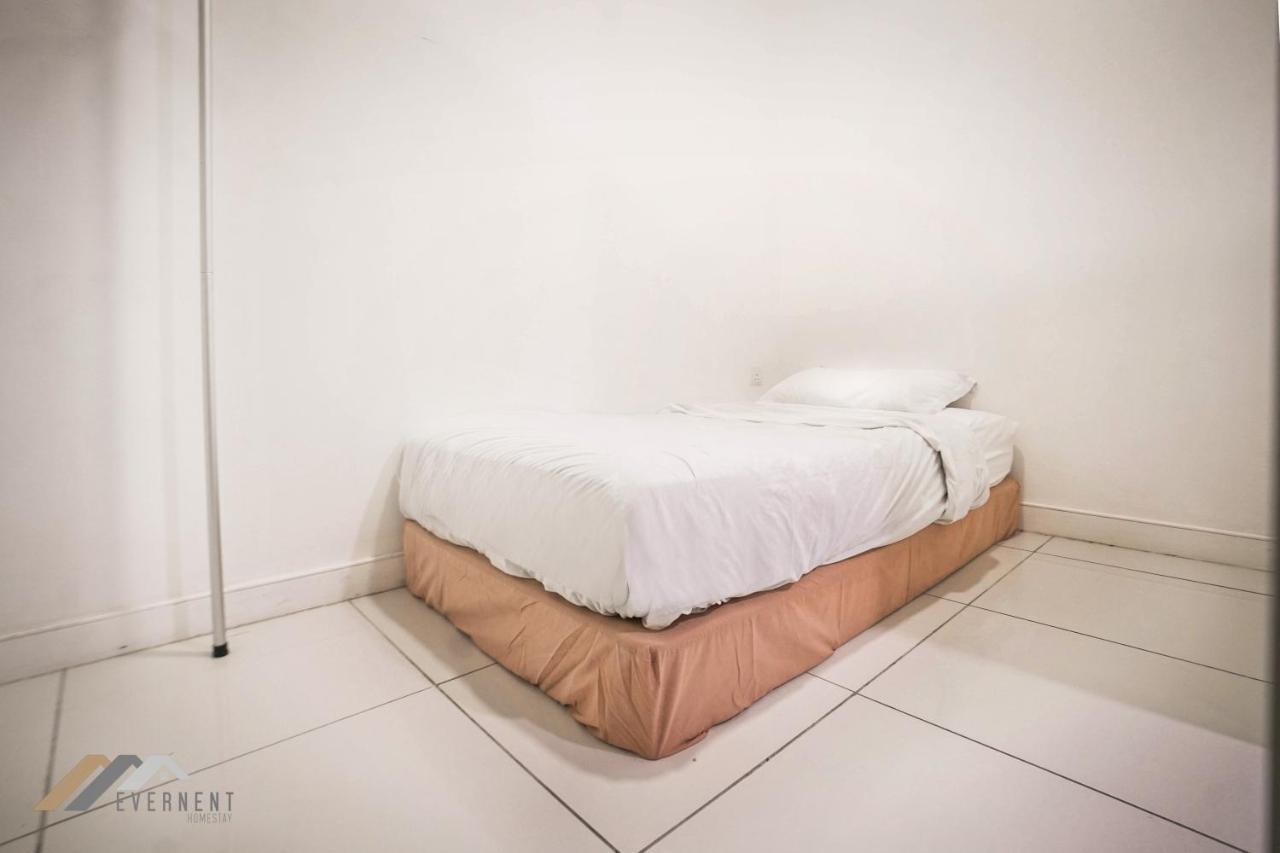 Marina Times Square Homestay By Evernent Miri Eksteriør bilde
