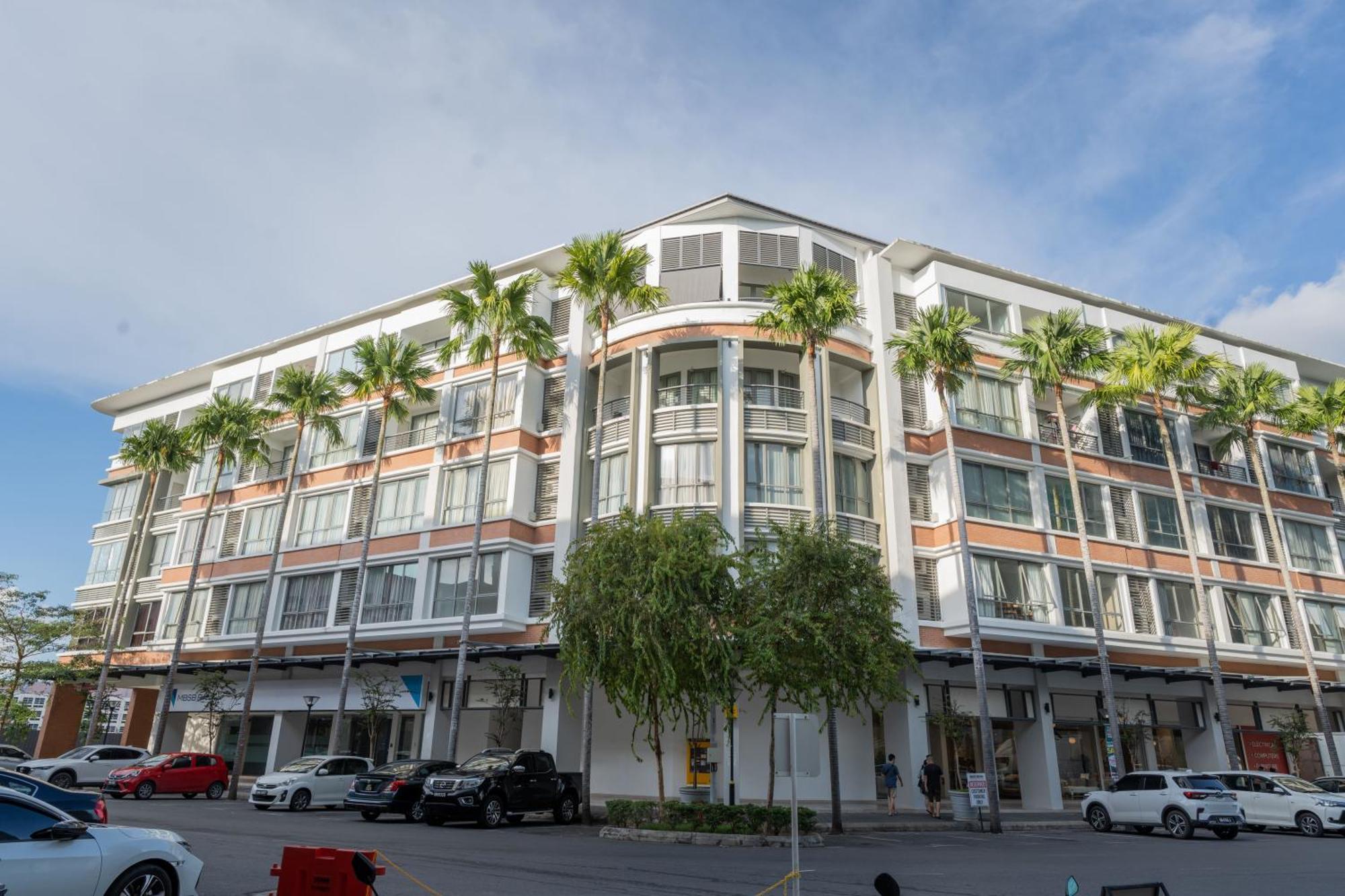 Marina Times Square Homestay By Evernent Miri Eksteriør bilde